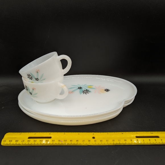 Vintage 50s Atomic Flowers Federal Glass - Picture 8 of 10